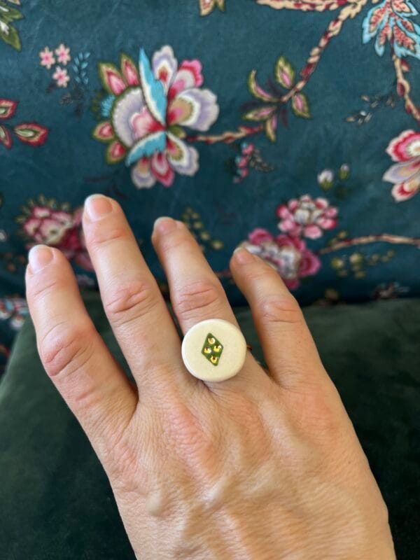 bague.ronde.couleur.5