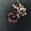 broche.noire.flora.1